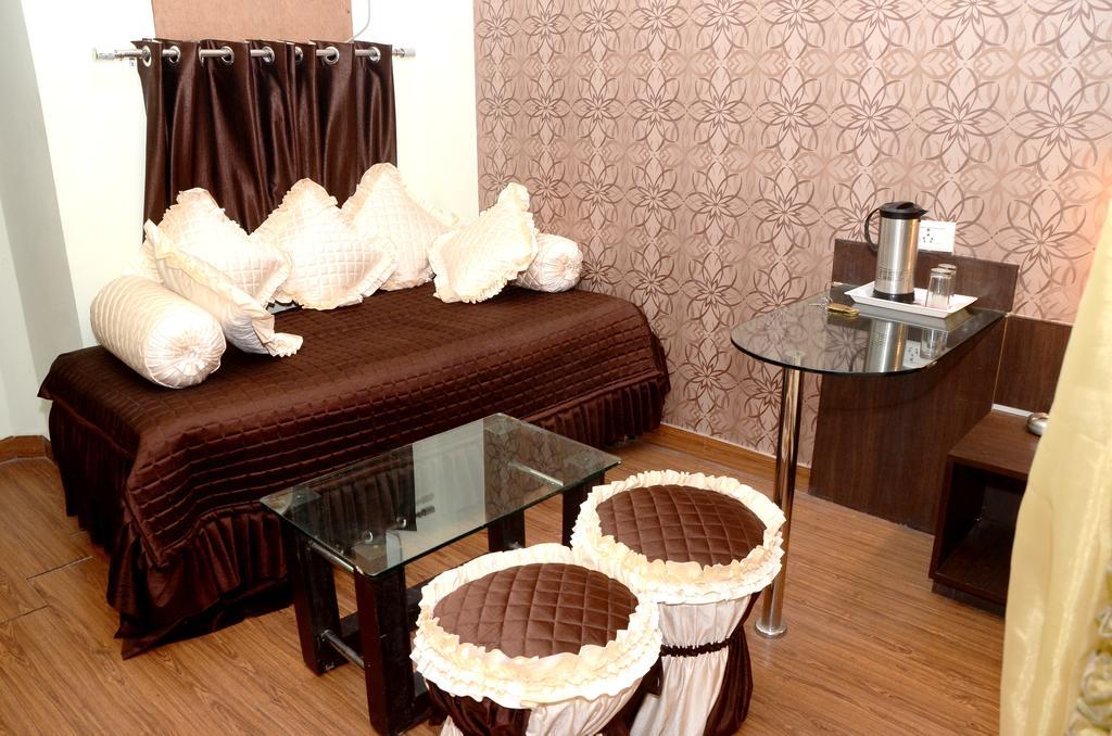 Hotel Kartikey Jaipur Extérieur photo