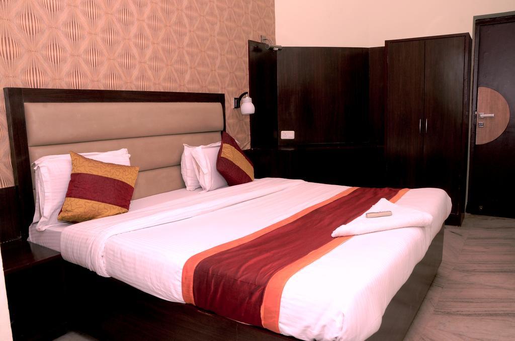 Hotel Kartikey Jaipur Extérieur photo